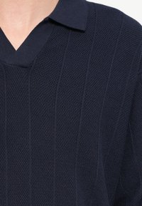 Redefined Rebel GUSTAVO BOXY FIT - Maglietta a manica lunga - ecru