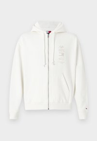 Επιλέχθηκε, ecru