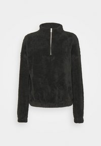 Sudadera de forro polar negro y esponjoso con un alto cuello y media cremallera en la parte delantera. Presenta mangas largas y un dobladillo ajustado. Textura suave en toda su superficie.