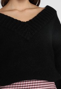 Weekday Trui - black