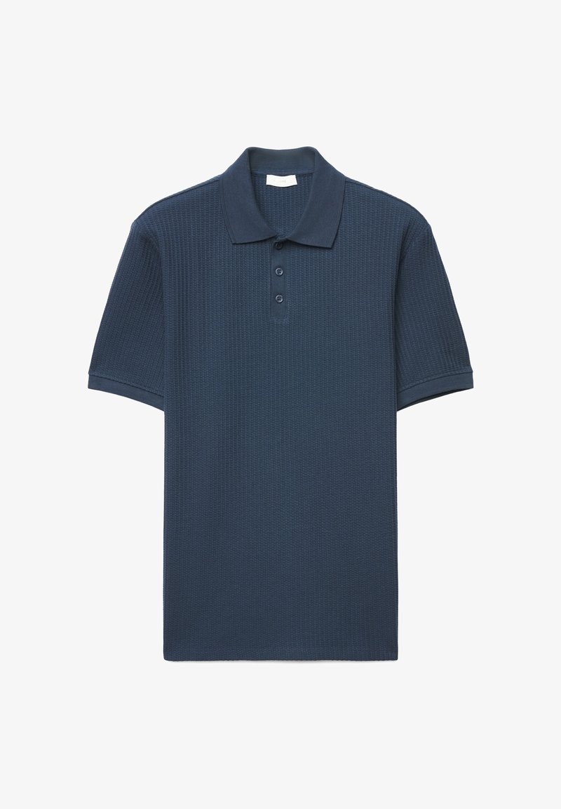 Marineblaue Polohemd mit strukturiertem Strick, kurzen Ärmeln, Dreiknopf-Leiste und klassischem Kragen. Griffige Textur im gesamten Stoff.