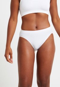 Hanro TOUCH FEELINGS - Slip - white
