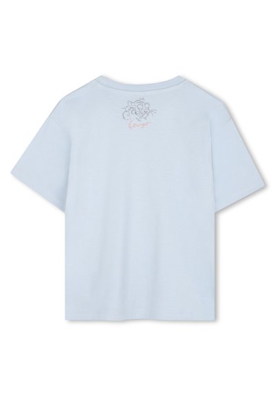T-shirt bleu clair à manches courtes en coton, avec un motif brodé au dos portant le texte "Kenzo" en rose.