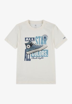 PATCHWORK SNEAKER TEE - Nyomott mintás póló - egret