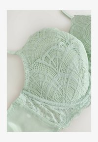 Non sélectionné, green