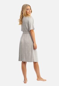 LOHE Albornoz - gris