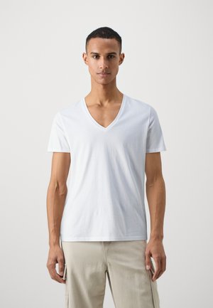 DRYKORN QUENTIN - Basic T-shirt - white