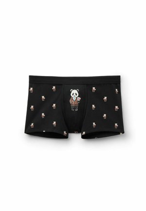 Sorte boxer shorts lavet af bomuld, med et all-over panda print i forskellige positurer, med en større panda iført en brun dragt i midten.