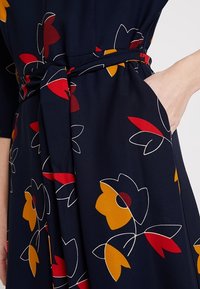 Hobbs Robe de jour - multi-coloured