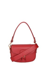 Rode leren handtas met een gestructureerde afwerking, voorzien van een bovenhandvat en een afneembare schouderband. Accenten in goudkleurig hardware.