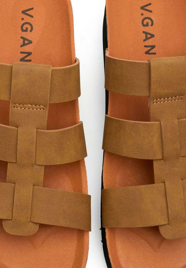 FIG - Heeled mules - tan3