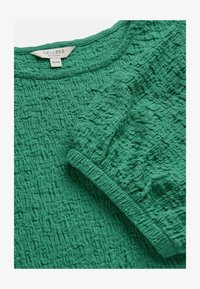Valgt, green