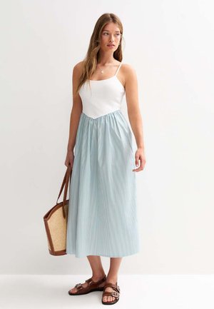 STRIPE PRINT V WAIST POPLIN MIDI - Robe de jour - blue pattern