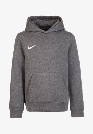 Sudadera Nike de color gris oscuro con bolsillo frontal, mangas largas y un logo de Nike en blanco en el lado izquierdo del pecho.