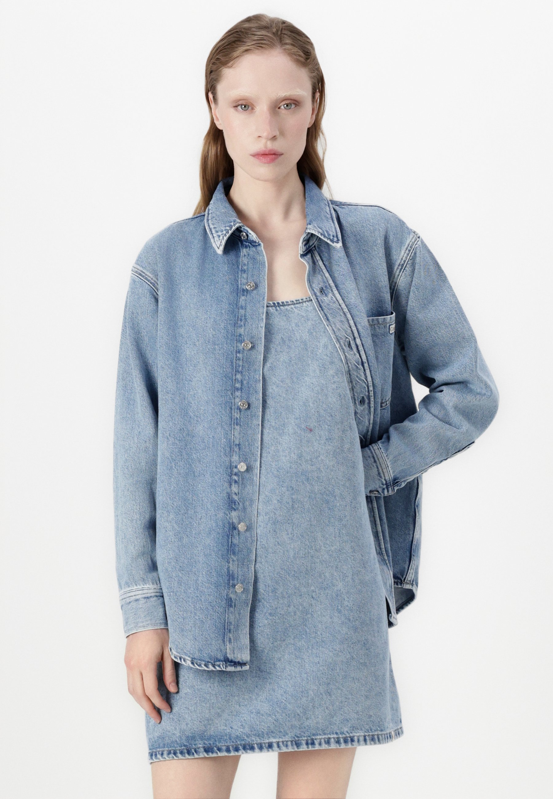売れ筋商品|||カルバンクライン シャツ レディース トップス DAD SHIRT - Button-down blouse - denim light Calvin Klein Jeans DAD SHIRT - Button-down blouse - denim