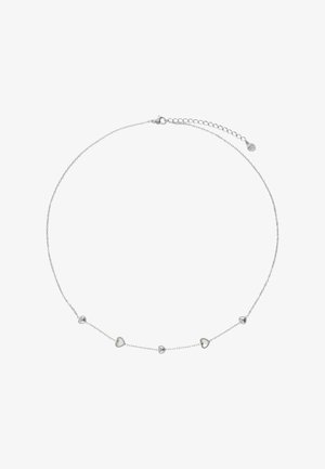 Delicato girocollo con catena d'argento e cinque piccoli ciondoli a forma di cuore aperto, disposti uniformemente, con chiusura a moschettone regolabile.