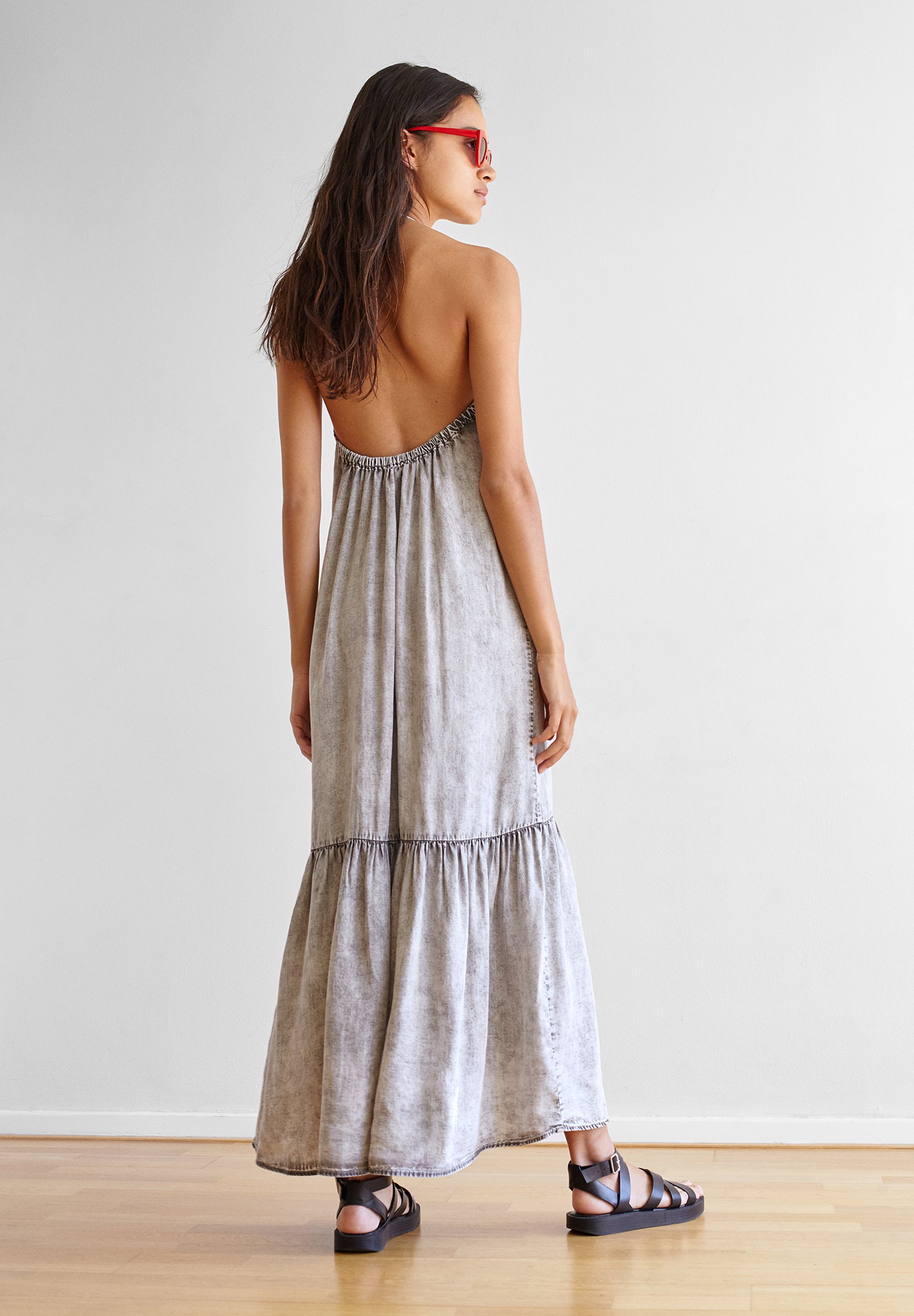 robe longue pull and bear