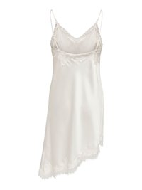 Robe nuisette en satin ivoire avec bordure en dentelle, bretelles spaghetti réglables, ourlet asymétrique et décolleté en V.