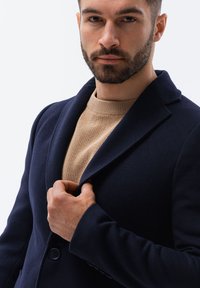 Ombre Kort kappa / rock - navy