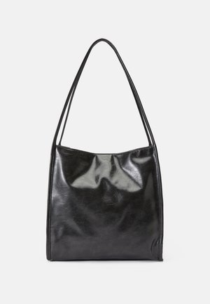 PCMALOU PATENT - Käekott - black