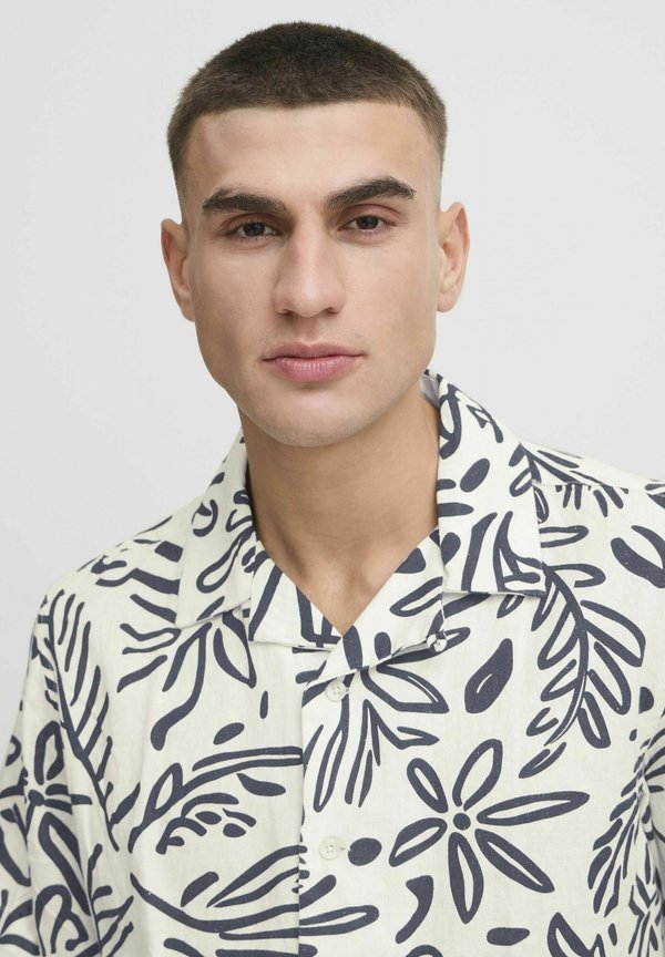 SDPAIMAN LINEN MIX - Shirt4