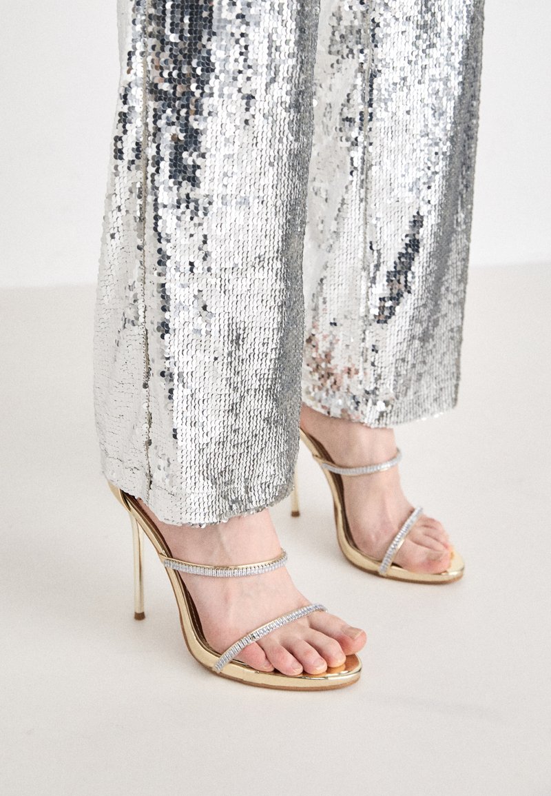 Simmi London Sandalen goudkleurig