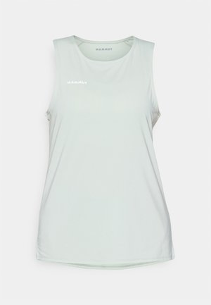 Hellgrünes ärmelloses Sporttanktop aus glattem, feuchtigkeitsableitendem Material; mit rundem Ausschnitt und kleinem Logo auf der Vorderseite.