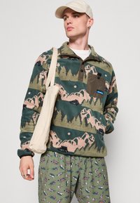KAVU TEANNAWAY - Felpa in pile - green/multi colour