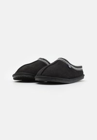 Pier One Chaussons - black