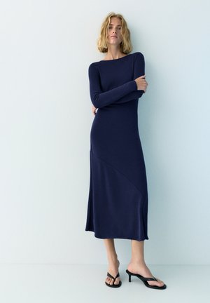 PULL&BEAR - Sukienka z dżerseju