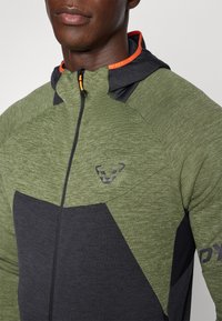 Dynafit TOUR THERMAL HOODY - Cipzáras pulóver - thyme