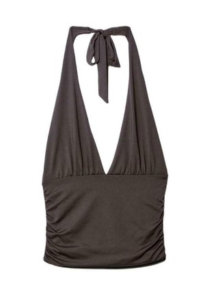 Črni top z vrvico za zavezovanje okoli vratu, z globokim V-izrezom, nabranimi stranicami in oprijetim pasom.