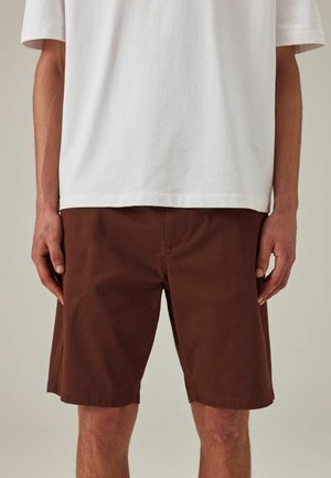 STRAIGHT FIT STRETCH CHINO - Šortky - brown