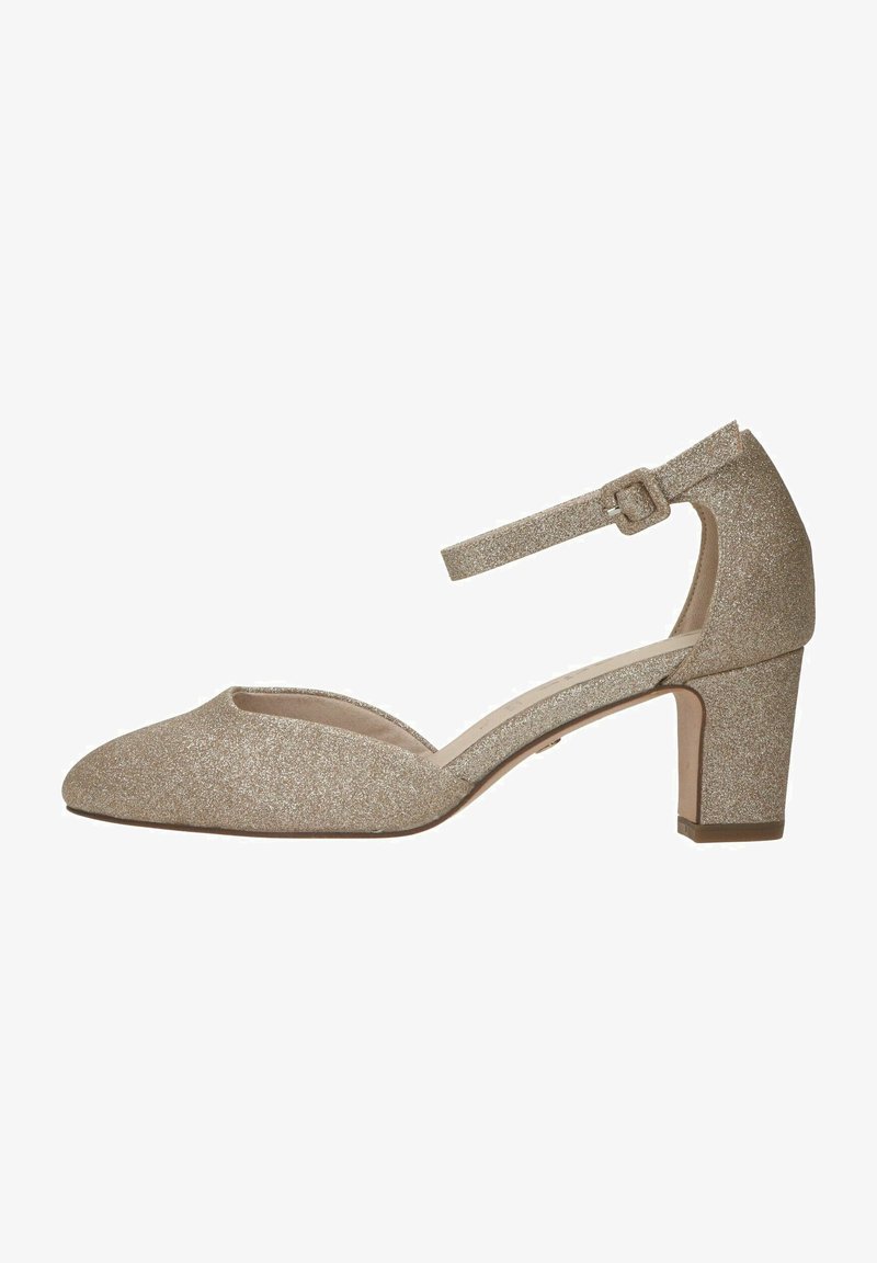 Beige glitter blokhak schoen met een spitse neus, open zijkanten en een dunne verstelbare enkelband. Gladde textuur en uniforme kleur.