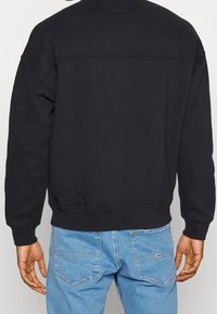 Abercrombie & Fitch Bluza