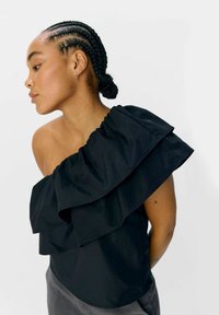 Object ONE-SHOULDER - Bluse - black