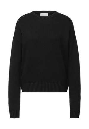 Zwart gebreide trui met een ronde hals, geribbelde zoom en decoratieve zilveren studs langs de schouders. Oversized, relaxte pasvorm.