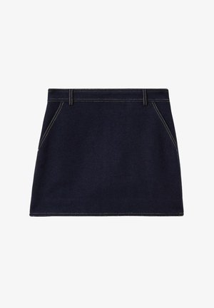 Jeansová sukni v tmavě modré barvě, která má dvě přední kapsy, žluté prošívání, rovný střih a délku do poloviny stehna.