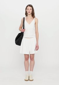 Dsquared2 BAGGY - Shorts - white
