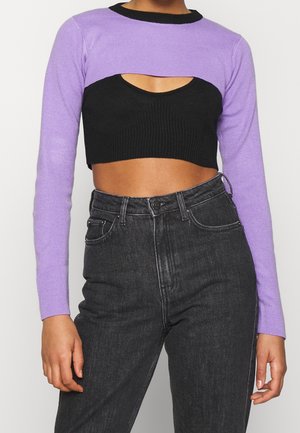 The Ragged Priest Pullover - black