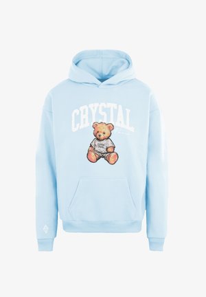 Lichtblauwe hoodie met een voorzak. Bevat een berenafbeelding die een "Crystal Paris" t-shirt draagt, met daarin witte vetgedrukte tekst erboven.