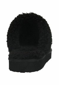 Zwarte slipper met een zachte, donzige textuur, ronde vorm en een platte zool. Het interieur heeft een pluche materiaal voor comfort.