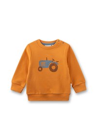 Oranges Langarm-T-Shirt für Kleinkinder mit blauen und braunen Traktor-Grafiken auf der Vorderseite und Druckknöpfen an der linken Schulter.