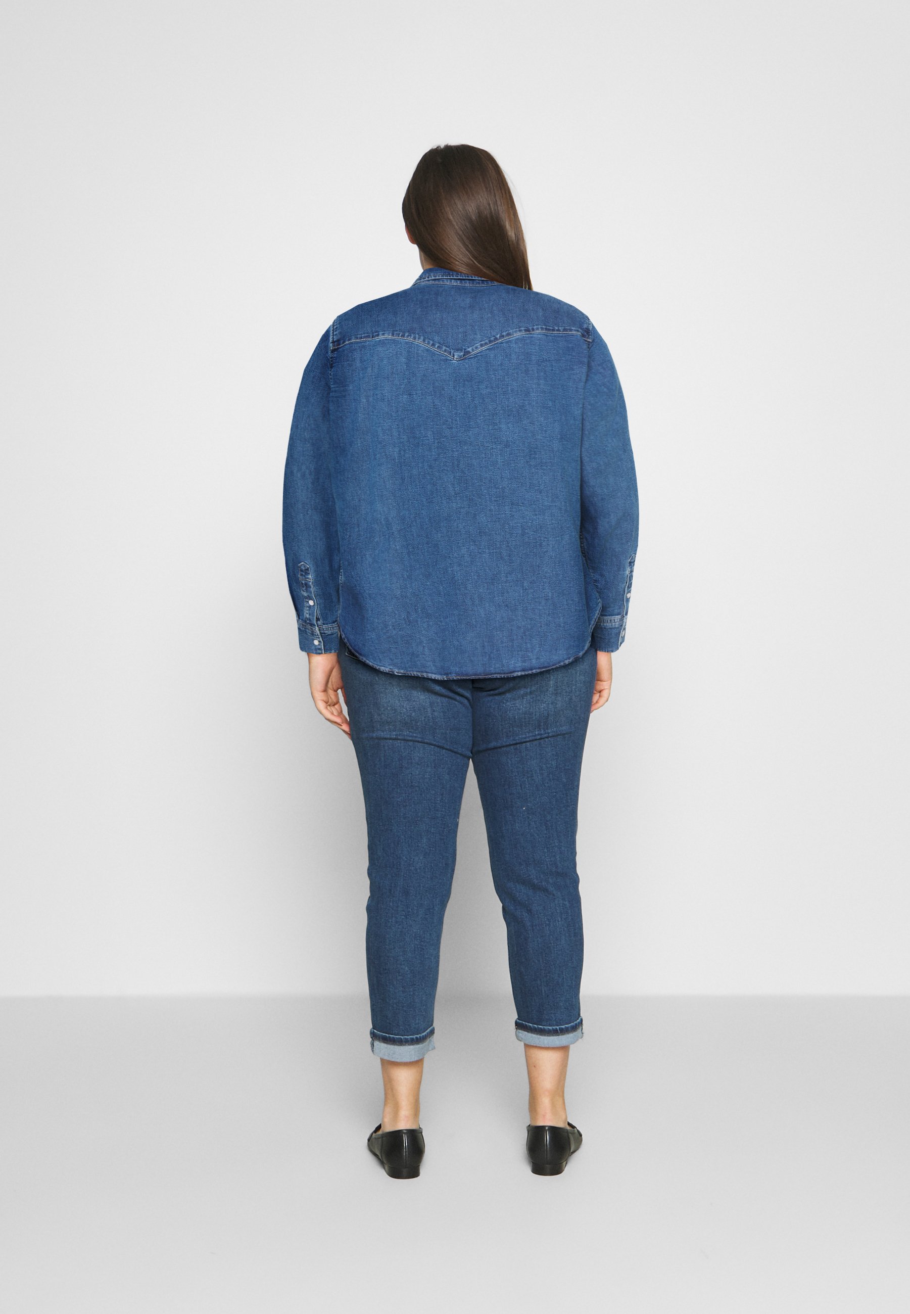 ESSENTIAL WESTERN - Button-down blouse 
