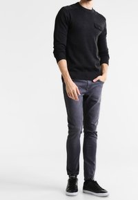 Pier One Strickpullover - grey
