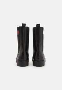 Tommy Jeans LONG CHELSEA BOOT - Botines con plataforma - black