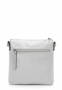 Borsa a tracolla in pelle argento con superficie testurizzata, tasca posteriore con zip e design snello. Presenta una tracolla regolabile.
