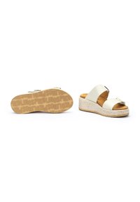 Pikolinos ALZIRA - Mules de tacón - white