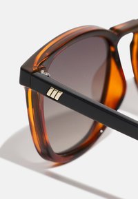 Le Specs NO BIGGIE - Lunettes de soleil - black/tort
