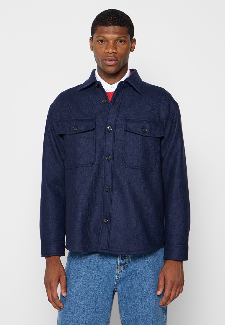Leichte Jacke